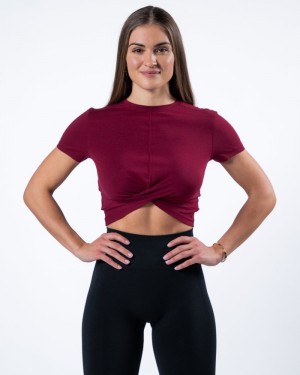 Alphalete Evo Twist Crop Donna Camicie Rosse | 16OKXMUBD