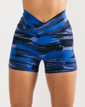 Alphalete Surface Power 5" Donna Pantaloncini Blu Camouflage | 10IEVRCKS