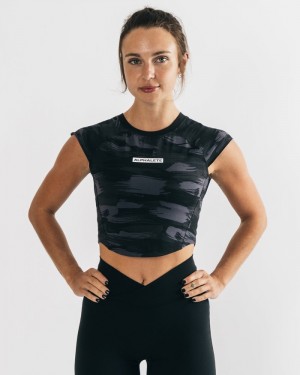 Alphalete Velocity Crop Donna Camicie Nere Camouflage | 68KTIMXYS