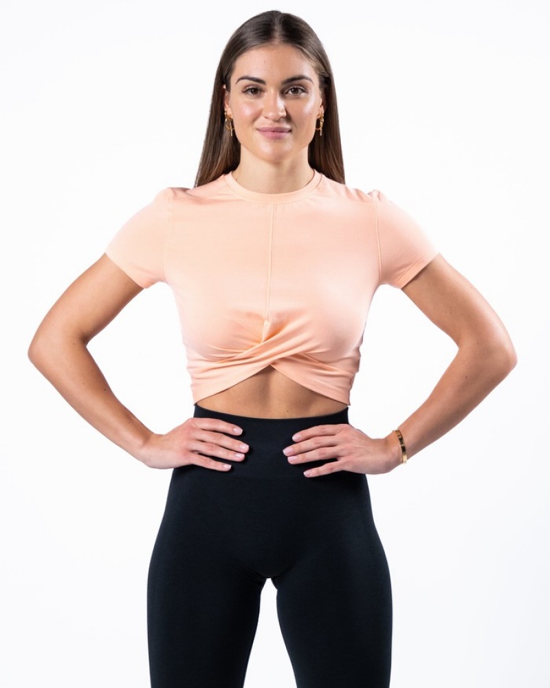 Alphalete Evo Twist Crop Donna Camicie Corallo | 68FJQPSAN