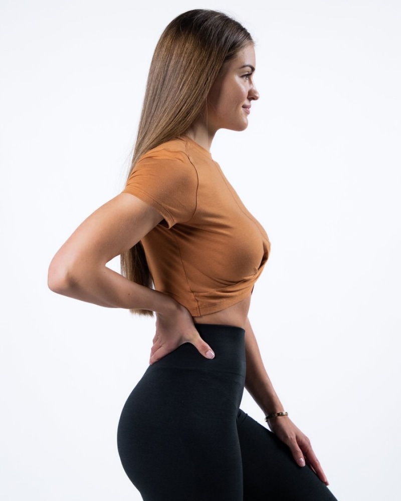 Alphalete Evo Twist Crop Donna Camicie Marroni | 10JLOFKAH